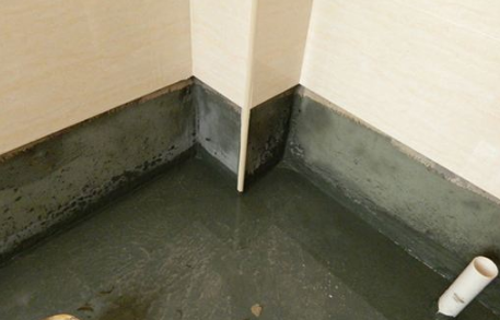 卫生间墙面防水层与基层空鼓