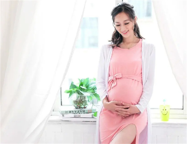 怀孕两个月的孕妇应该注意什么