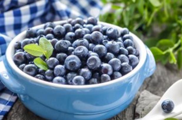 蓝莓吃多了会拉肚吗